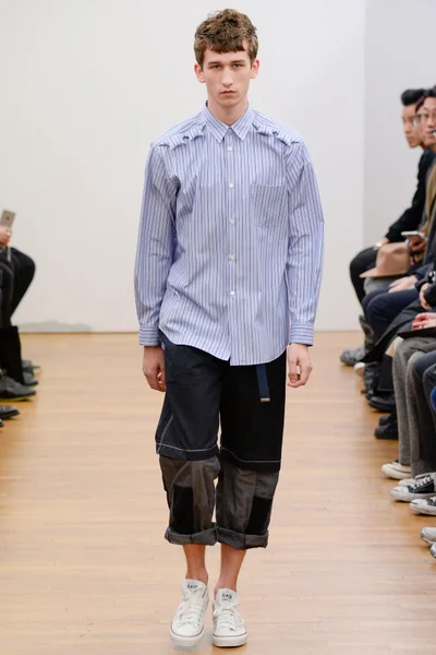 Look 27